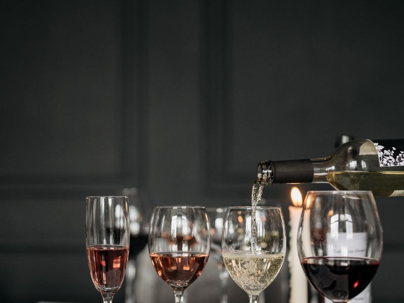Which has fewer calories white or red wine? Fewer Calories